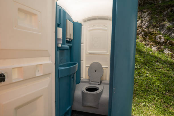 Best Affordable porta potty rental  in Portage, MI